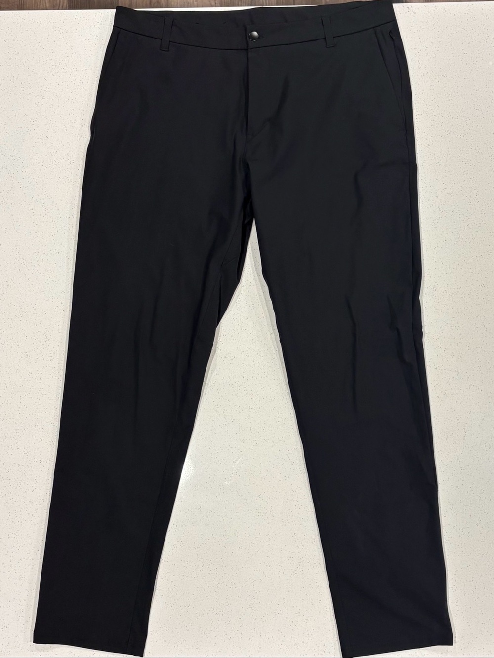 lululemon athletica Men’s Commission Pant Classic